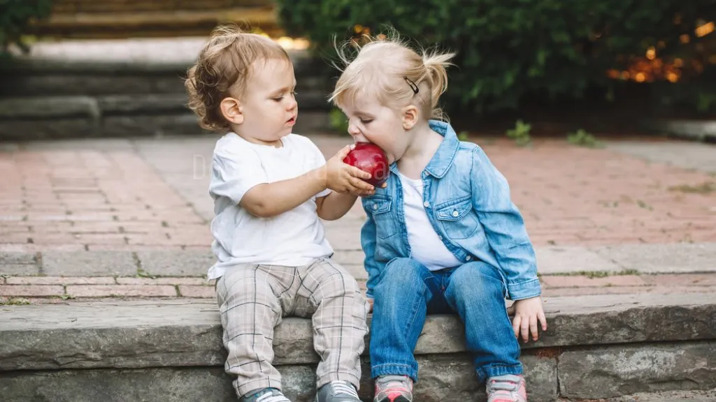 Menawarkan Dukungan Emosional